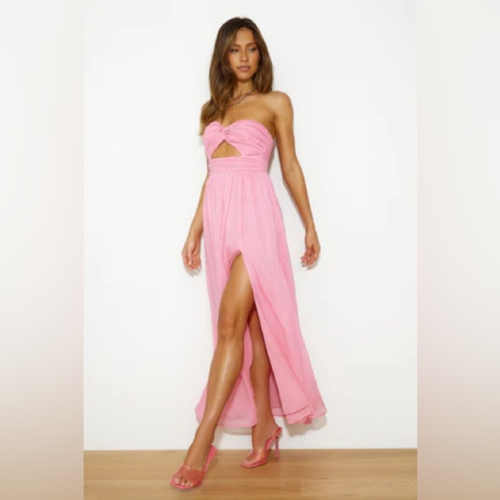 Pink dress